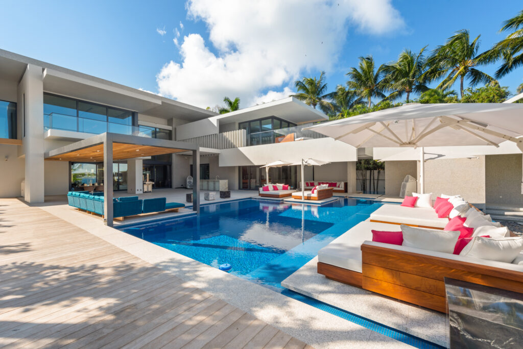 The Versailles Villa