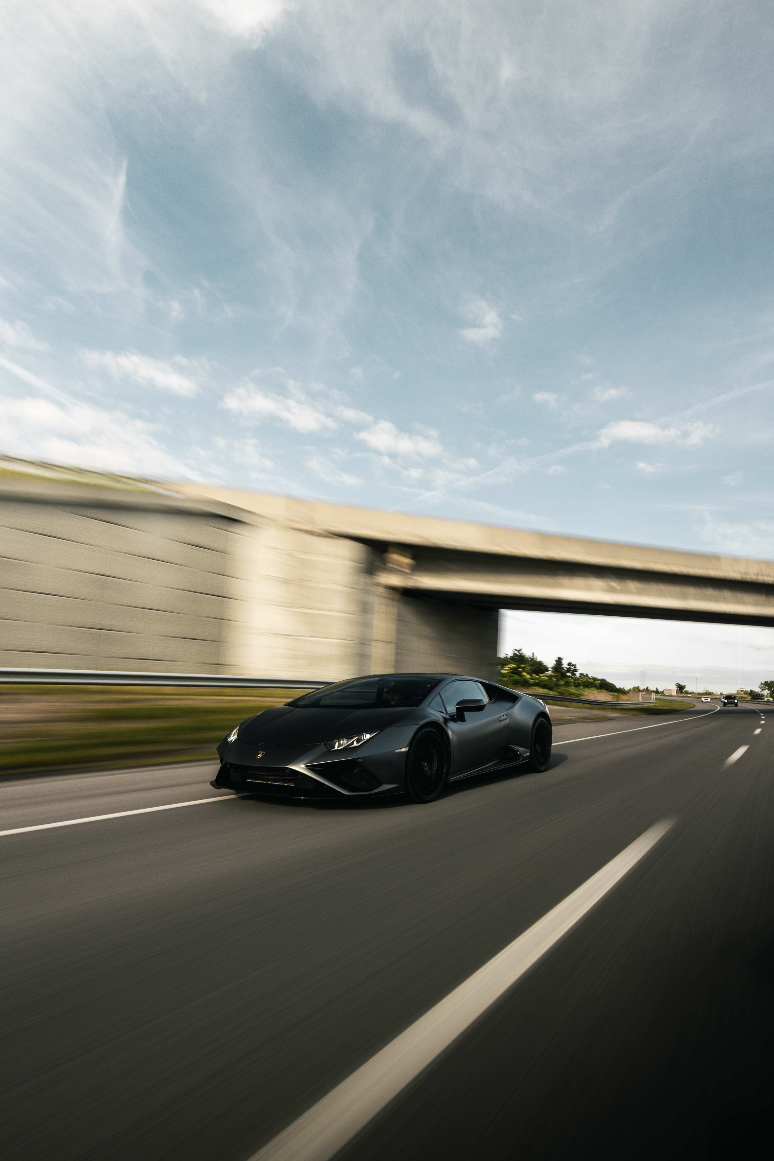 Lamborghini Huracán EVO Coupé — Black