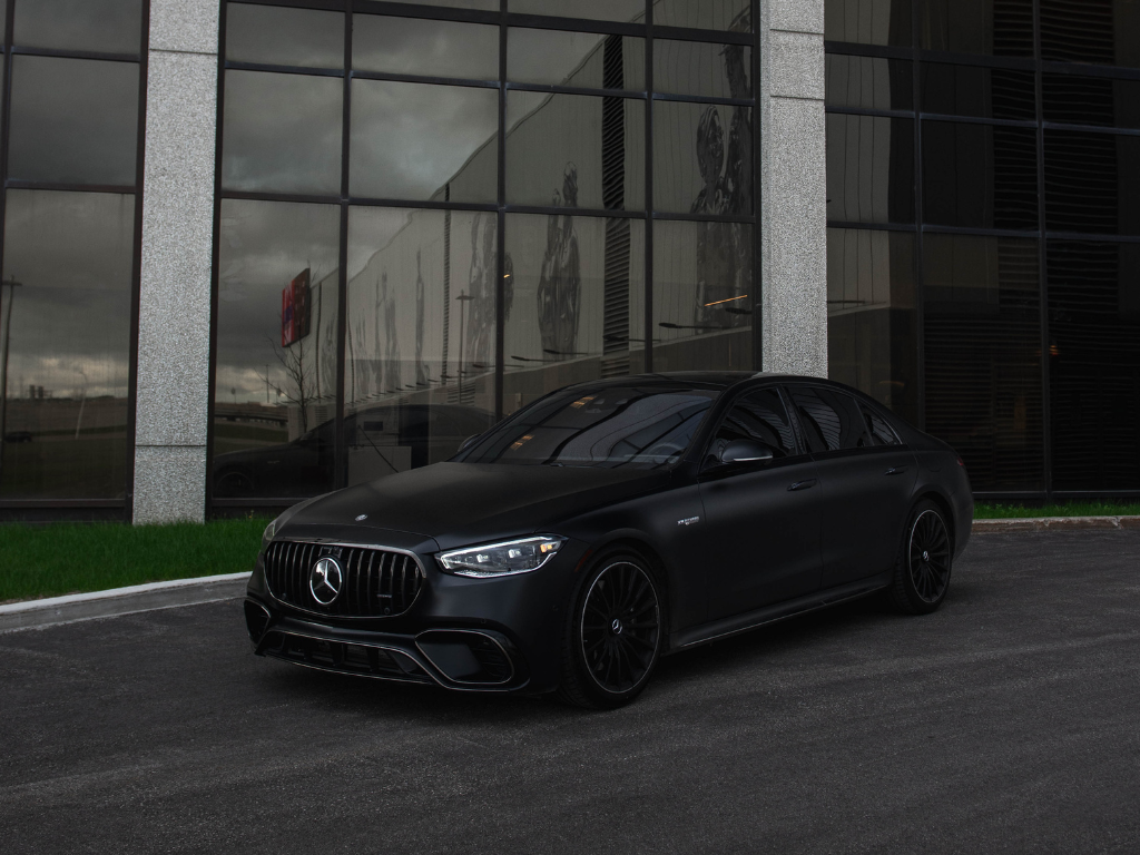 Mercedes-AMG S63e Performance — Black